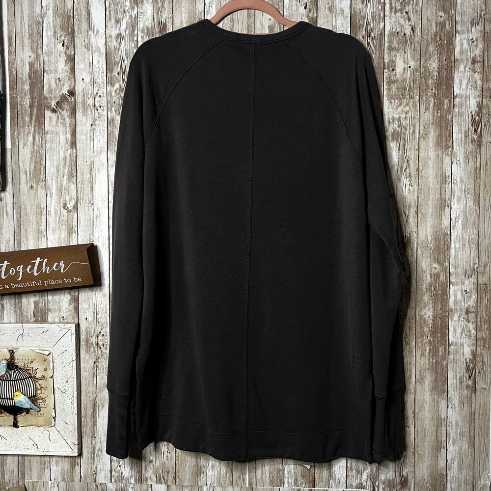Athleta Coaster Luxe Sweatshirt – Heathered Gray – Size Medium Tall - Picture 5 of 7